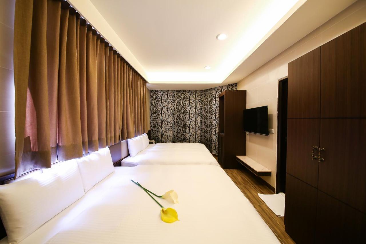 Maple Hotel Second Branch Tainan Buitenkant foto